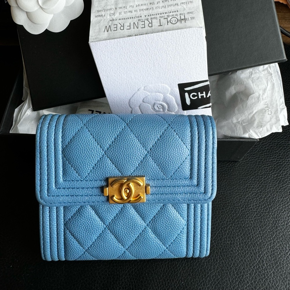 Chanel Boy wallet- excellent condition